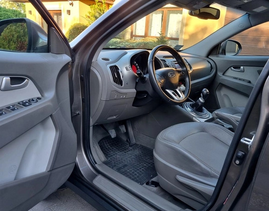 Kia Sportage cena 44900 przebieg: 155000, rok produkcji 2011 z Jastrzębie-Zdrój małe 466